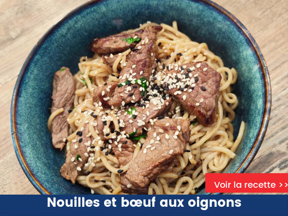 Nouilles et bœuf aux oignons